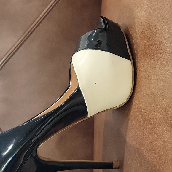 Aldo Pumps - Picture 5 of 5